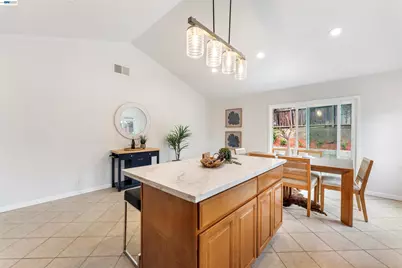 19435 Yuma St, Castro Valley, CA 94546 - Photo 11