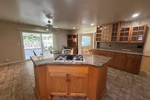1707 Bishop Dr, Concord, CA 94521 - Photo 9