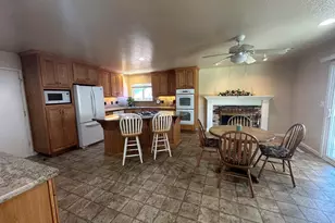 1707 Bishop Dr, Concord, CA 94521 - Photo 7