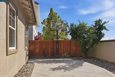 206 Chaparral Dr, Brentwood, CA 94513 - Photo 21
