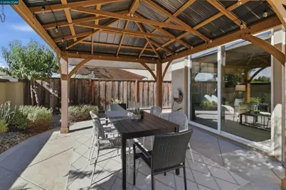 206 Chaparral Dr, Brentwood, CA 94513 - Photo 19