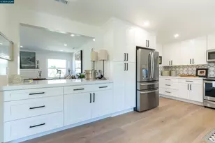3229-3231 Toyon Terrace, Alameda, CA 94501 - Photo 13