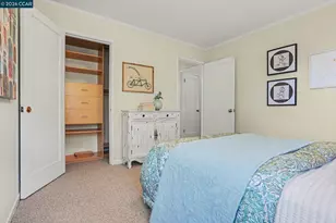 980 Hawthorn Dr, Lafayette, CA 94549 - Photo 23