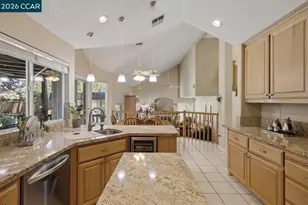 1395 Breakwater Way, Brentwood, CA 94513 - Photo 11