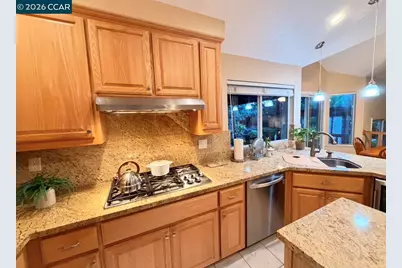 1395 Breakwater Way, Brentwood, CA 94513 - Photo 21