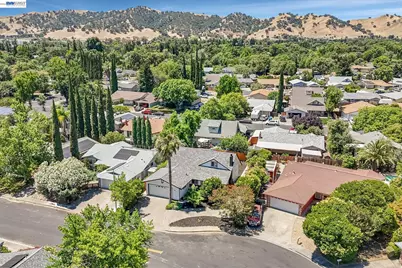 130 Andover Dr, Vacaville, CA 95687 - Photo 35