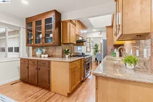 23672 Stratton Ct, Hayward, CA 94541 - Photo 13