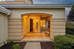 367 Creedon Cir, Alameda, CA 94502 - Photo 5