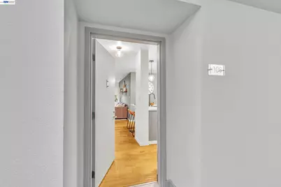 1201 Alta Vista Dr #108, Walnut Creek, CA 94596 - Photo 13