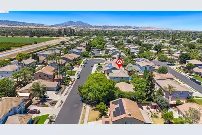 647 Macadamia Ct, Brentwood, CA 94513 - Photo 49