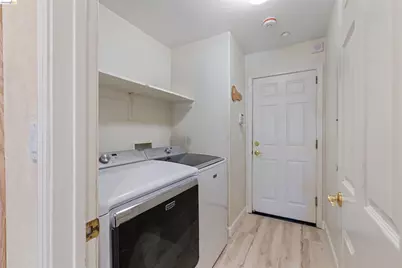 647 Macadamia Ct, Brentwood, CA 94513 - Photo 23