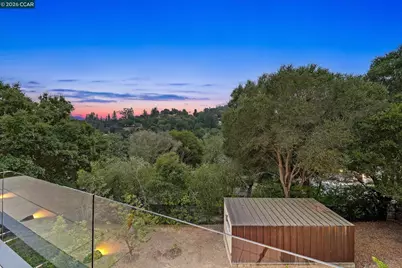2 Crane Ct, Orinda, CA 94563 - Photo 13