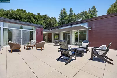 2 Crane Ct, Orinda, CA 94563 - Photo 25