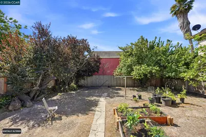 1238 Haskell St, Berkeley, CA 94702 - Photo 27