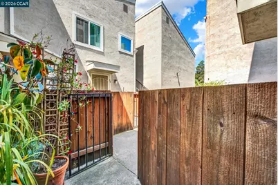1896 San Vincente Dr #12, Concord, CA 94519 - Photo 3
