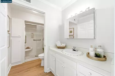 1109 Golden Rain Rd #3, Walnut Creek, CA 94595 - Photo 11