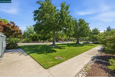 1109 Golden Rain Rd #3, Walnut Creek, CA 94595 - Photo 23