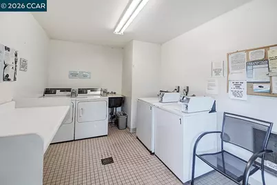 1312 Skycrest #2, Walnut Creek, CA 94595 - Photo 25