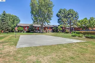 38623 Cherry Ln, Fremont, CA 94536 - Photo 29