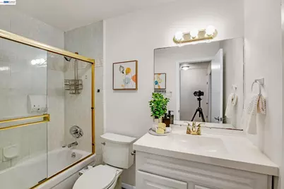 38623 Cherry Ln #128, Fremont, CA 94536 - Photo 17