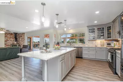 1700 Eureka Ave, Brentwood, CA 94513 - Photo 15