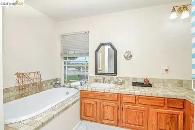 1700 Eureka Ave, Brentwood, CA 94513 - Photo 19