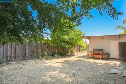 210 Riley Dr, Pacheco, CA 94553 - Photo 29