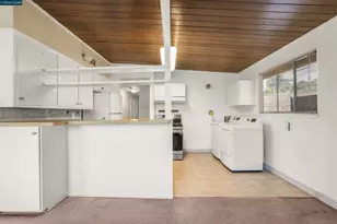 210 Riley Dr, Pacheco, CA 94553 - Photo 13