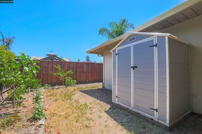 210 Riley Dr, Pacheco, CA 94553 - Photo 27
