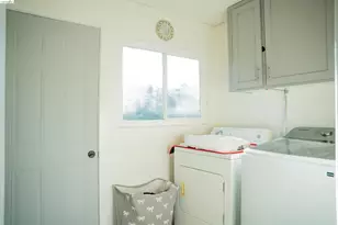 348 Valle Vista Ave, Vallejo, CA 94590 - Photo 21