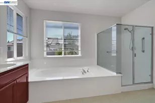10433 Lone Star Way, Stockton, CA 95209 - Photo 23