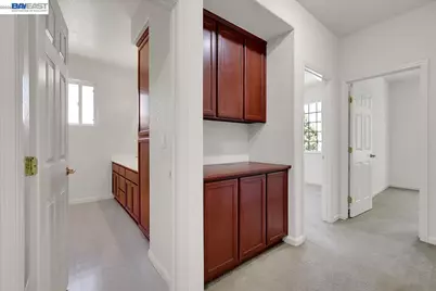10433 Lone Star Way, Stockton, CA 95209 - Photo 15