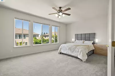 10433 Lone Star Way, Stockton, CA 95209 - Photo 13