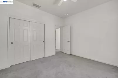 10433 Lone Star Way, Stockton, CA 95209 - Photo 17