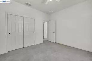10433 Lone Star Way, Stockton, CA 95209 - Photo 17