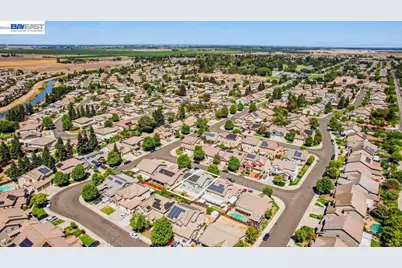 10433 Lone Star Way, Stockton, CA 95209 - Photo 29