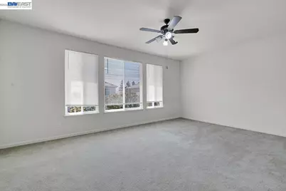 10433 Lone Star Way, Stockton, CA 95209 - Photo 21