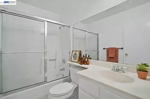 165 Aurora Plaza, Union City, CA 94587 - Photo 9