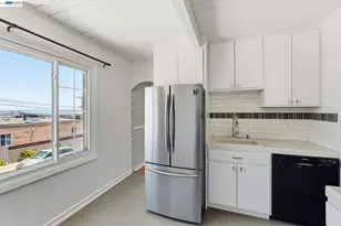 780 Goettingen St, San Francisco, CA 94134 - Photo 11