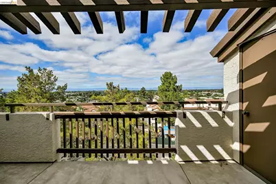 21103 Gary Dr #307D, Hayward, CA 94546 - Photo 7