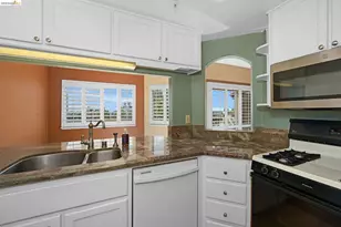 21103 Gary Dr, Hayward, CA 94546 - Photo 15