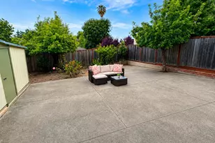 810 Pierce St, Albany, CA 94706 - Photo 25