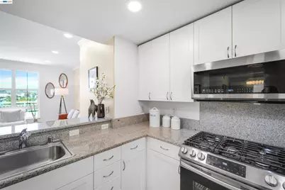 20488 Stevens Creek Blvd #2302, Cupertino, CA 95014 - Photo 23