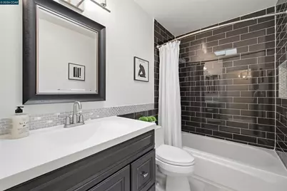 512 Churchill Downs Ct, Walnut Creek, CA 94597 - Photo 29
