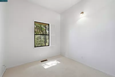 512 Churchill Downs Ct, Walnut Creek, CA 94597 - Photo 19