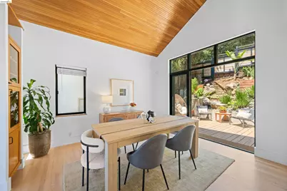 267 Gravatt Dr, Berkeley, CA 94705 - Photo 15