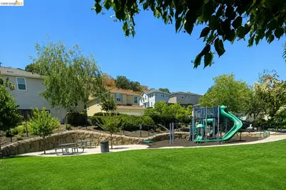 619 Falling Star Dr, Martinez, CA 94553 - Photo 33