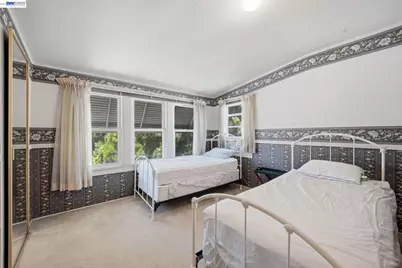 1412 30th St, San Diego, CA 92102 - Photo 13