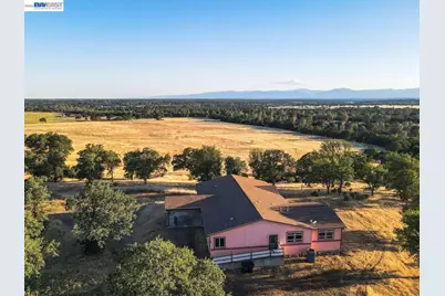 18490 Gas Point Rd, Cottonwood, CA 96022 - Photo 39