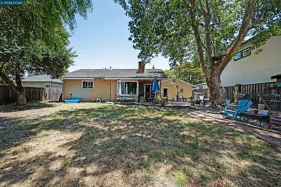1481 Davis Ave, Concord, CA 94518 - Photo 29